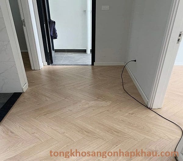 Sàn gỗ xương cá cốt đen Trendy Flooring – XC8605