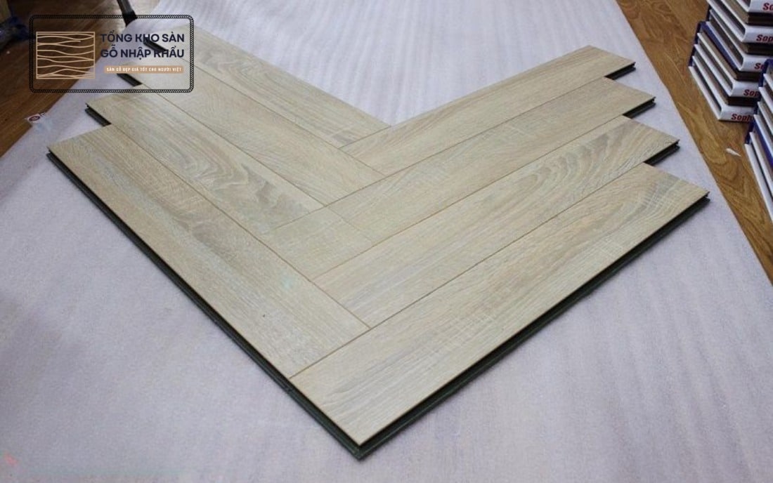 Hình Ảnh Sàn Gỗ Xương Cá Ferary 12mm – FA90