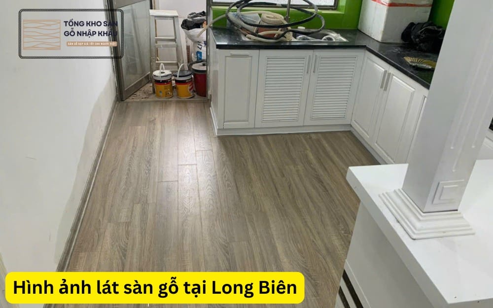 Hình ảnh lát sàn gỗ tại Long Biên