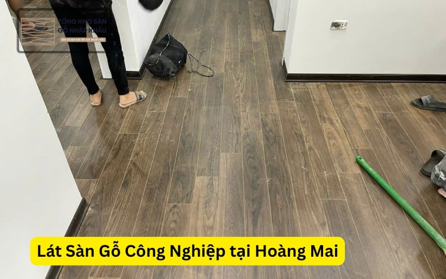 Lát Sàn Gỗ Công Nghiệp tại Hoàng Mai
